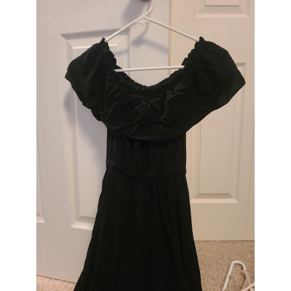 Romper - Picture 2 of 2
